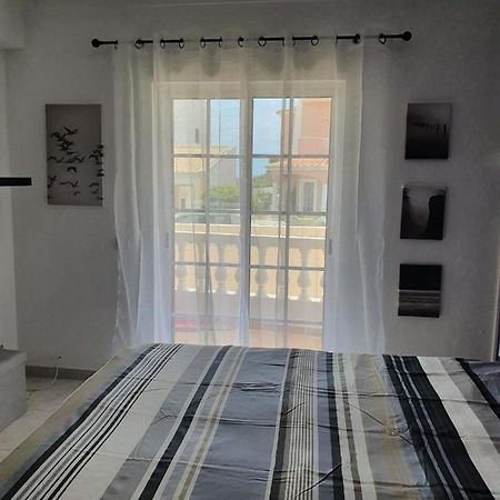 Brisa'S Haven Guesthouse !Pet Friendly! Lagos Exteriör bild