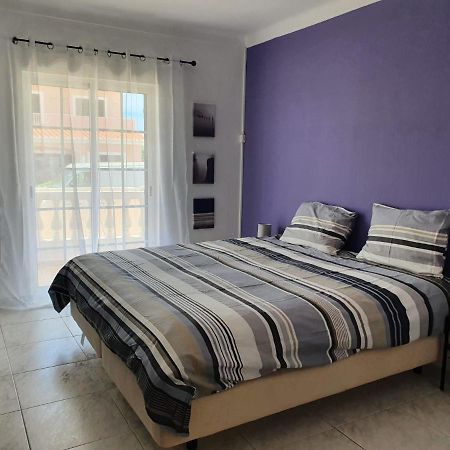 Brisa'S Haven Guesthouse !Pet Friendly! Lagos Exteriör bild