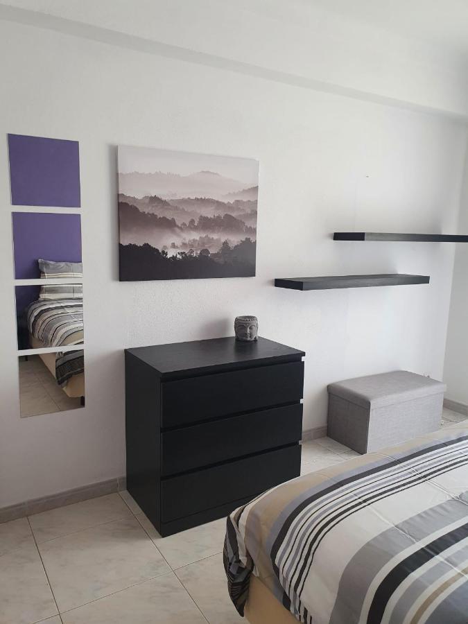 Brisa'S Haven Guesthouse !Pet Friendly! Lagos Exteriör bild